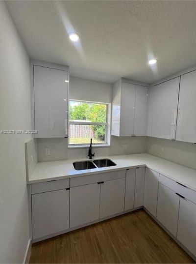 201-205 NW 30th Ave , Pompano Beach, FL 33069 Photo