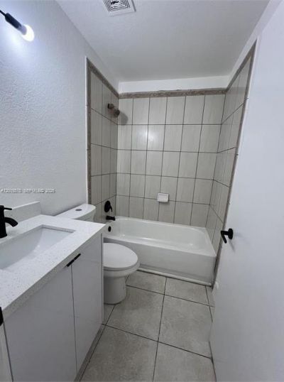 201-205 NW 30th Ave , Pompano Beach, FL 33069 Photo