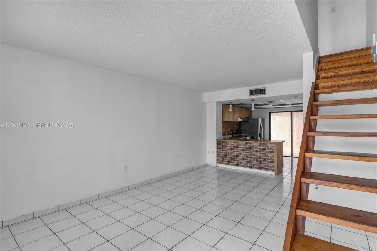 1811 SW 107th Ave , Unit 2302, Miami, FL 33165 Photo