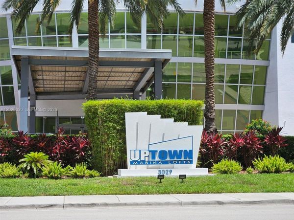 3029 NE 188th St, Unit 323, Aventura, FL 33180
