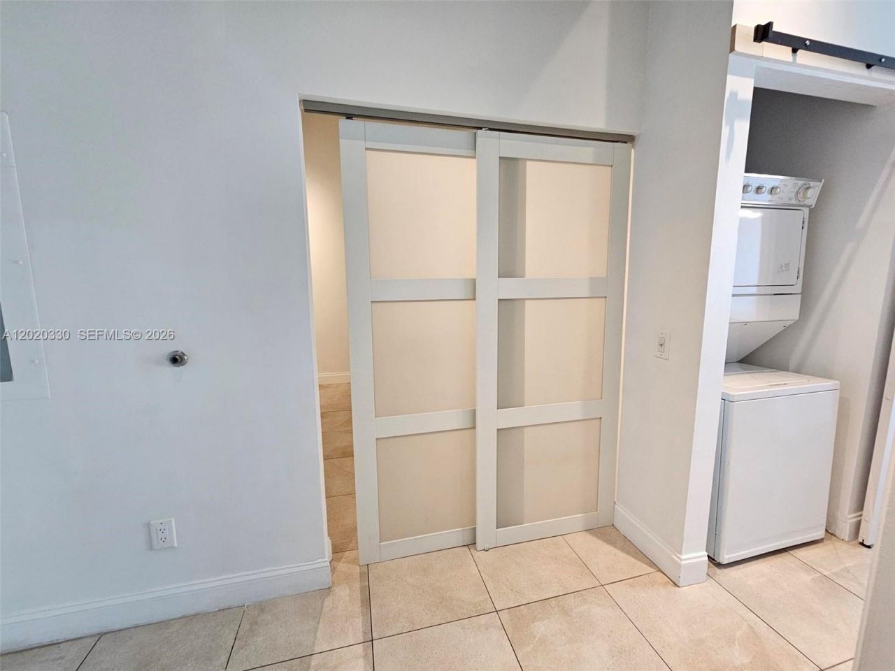 3029 NE 188th St, Unit 323, Aventura, FL 33180 Photo