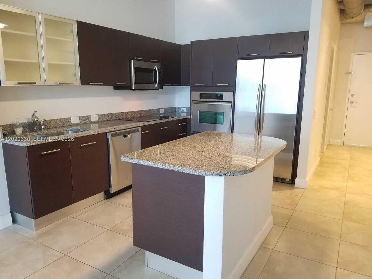 3029 NE 188th St, Unit 323, Aventura, FL 33180 Photo