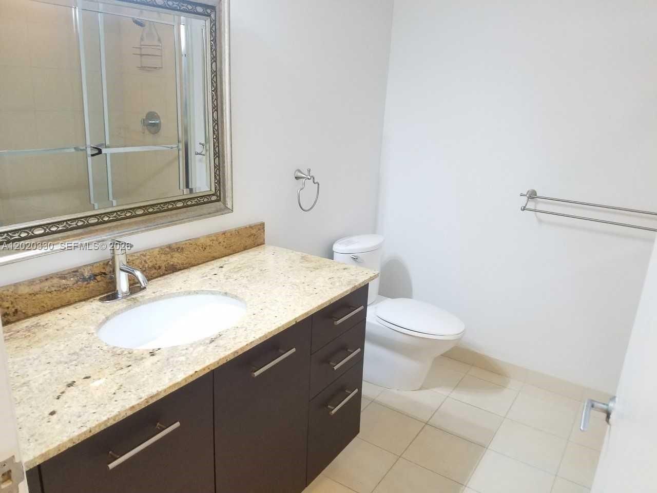 3029 NE 188th St, Unit 323, Aventura, FL 33180 Photo