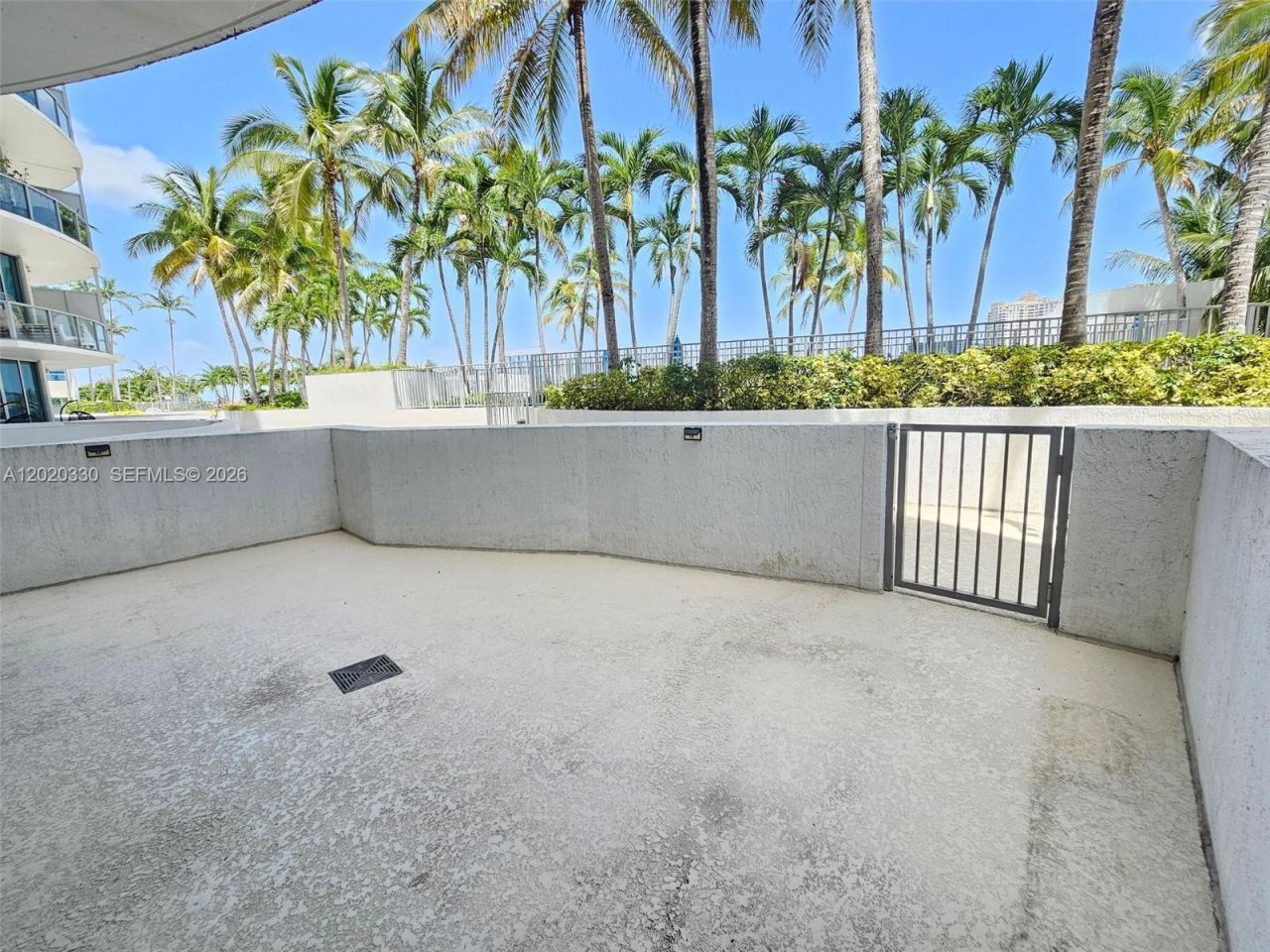 3029 NE 188th St, Unit 323, Aventura, FL 33180 Photo