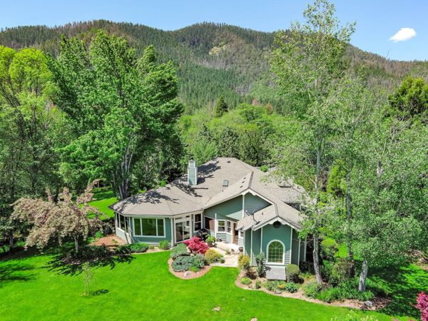 4000 Little Applegate Road, Jacksonville, OR 97530