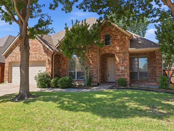 2633 Deer Hollow Drive, Little Elm, TX 75068