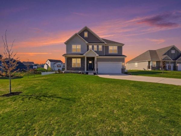 1593 N Thompson Road, Sun Prairie, WI 53590
