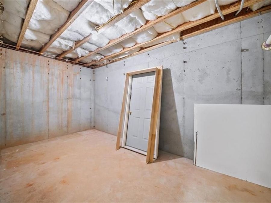 Property Image 64