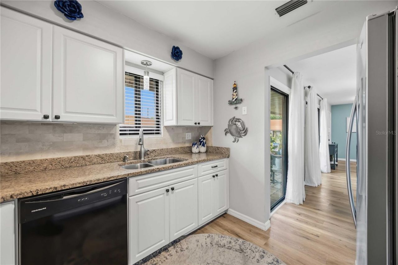6507 Draw Lane, Unit 68, Sarasota, FL 34238 Photo