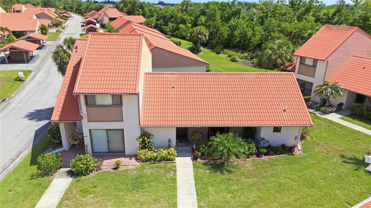 6507 Draw Lane, Unit 68, Sarasota, FL 34238 Photo