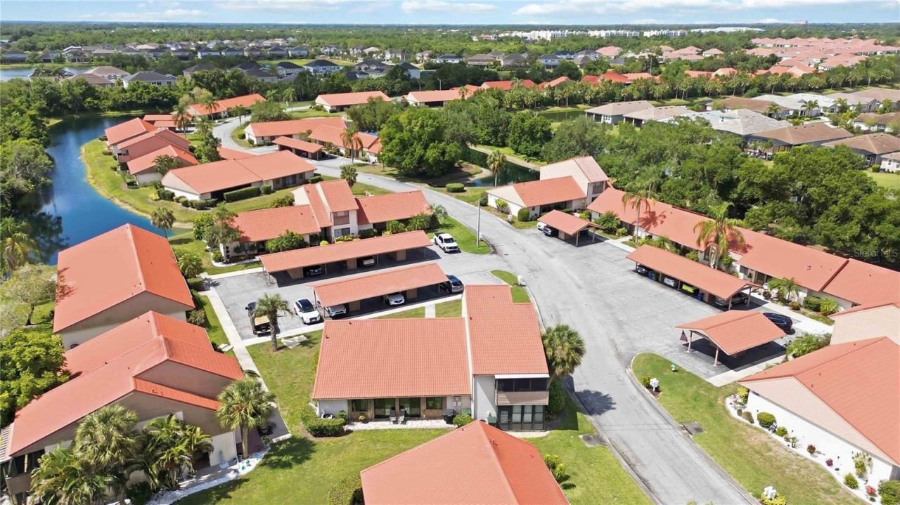 6507 Draw Lane, Unit 68, Sarasota, FL 34238 Photo