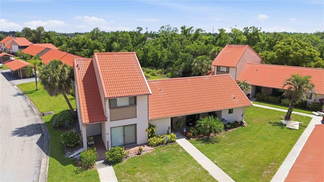 6507 Draw Lane, Unit 68, Sarasota, FL 34238 Photo