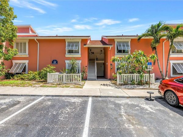4160 35TH TERRACE S, Unit I, ST PETERSBURG, FL 33711
