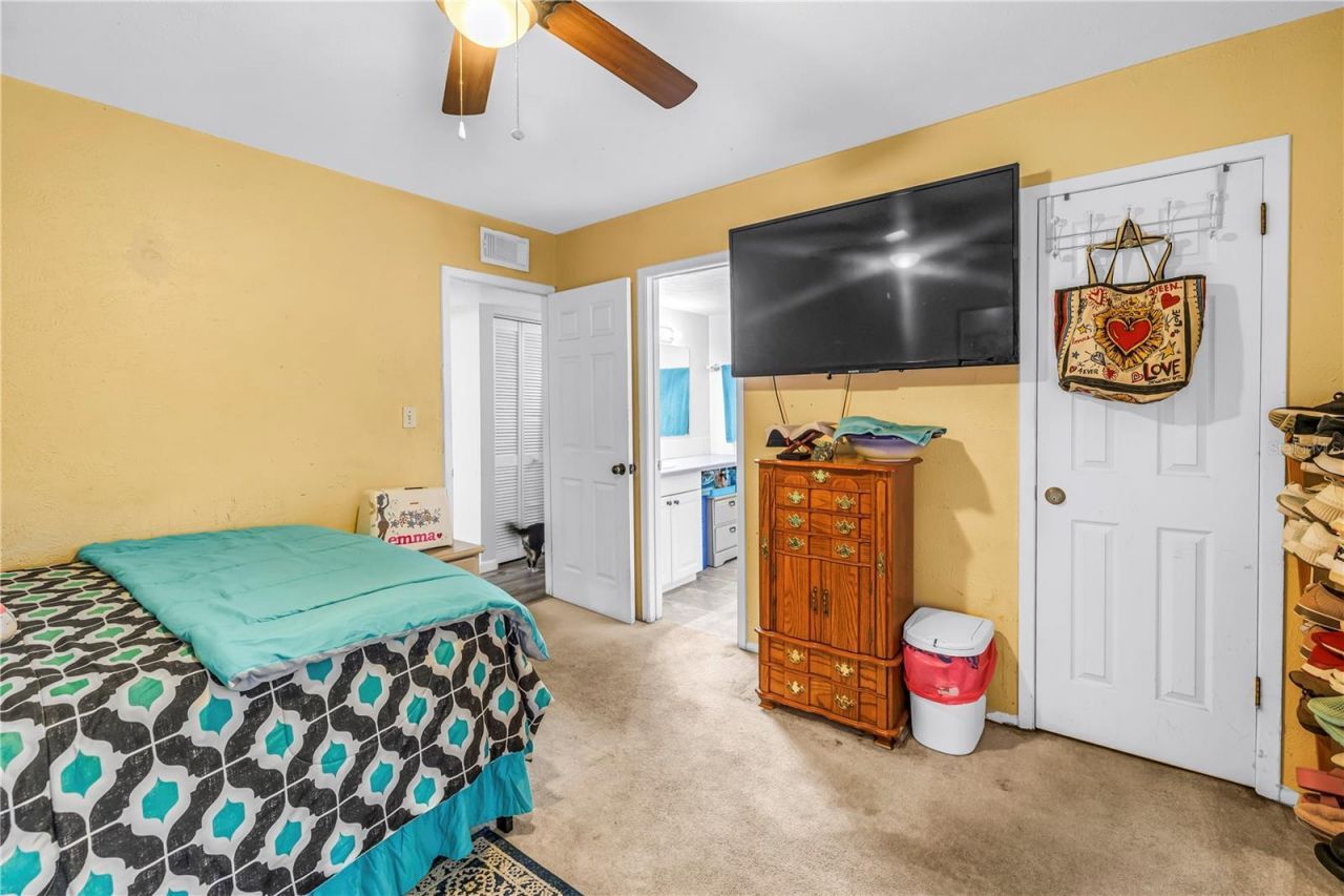 4160 35th Terrace S, Unit I, Saint Petersburg, FL 33711 Photo