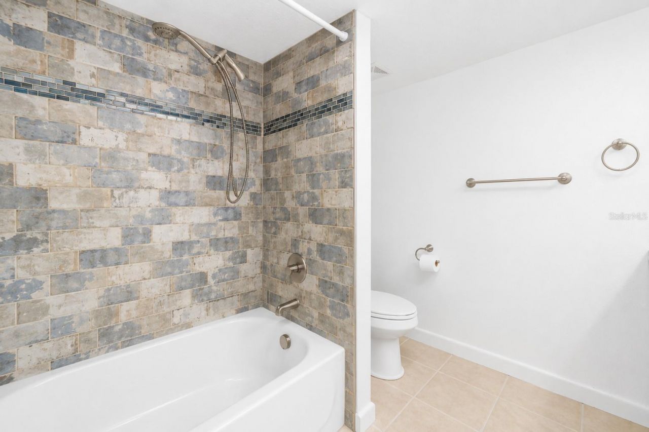 4160 35th Terrace S, Unit I, Saint Petersburg, FL 33711 Photo