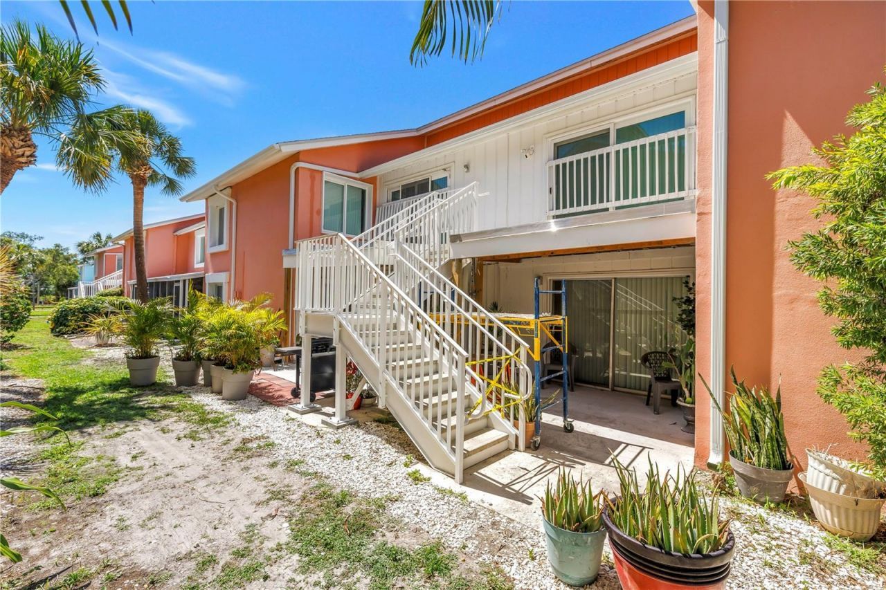 4160 35th Terrace S, Unit I, Saint Petersburg, FL 33711 Photo