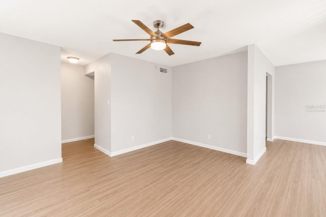 4160 35th Terrace S, Unit I, Saint Petersburg, FL 33711 Photo