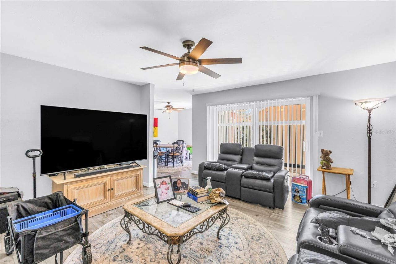4160 35th Terrace S, Unit I, Saint Petersburg, FL 33711 Photo