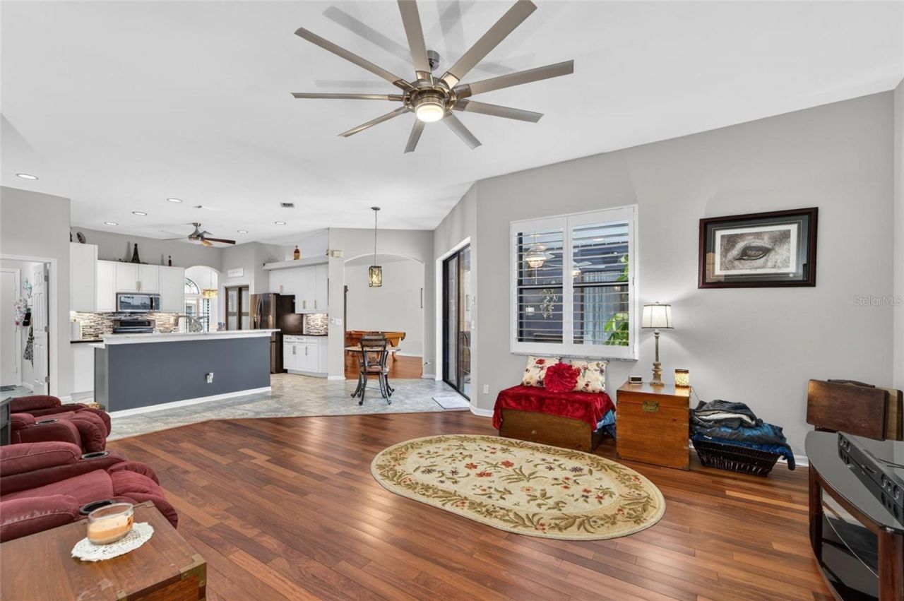 2819 Laurel Leaf Drive, Valrico, FL 33594 Photo