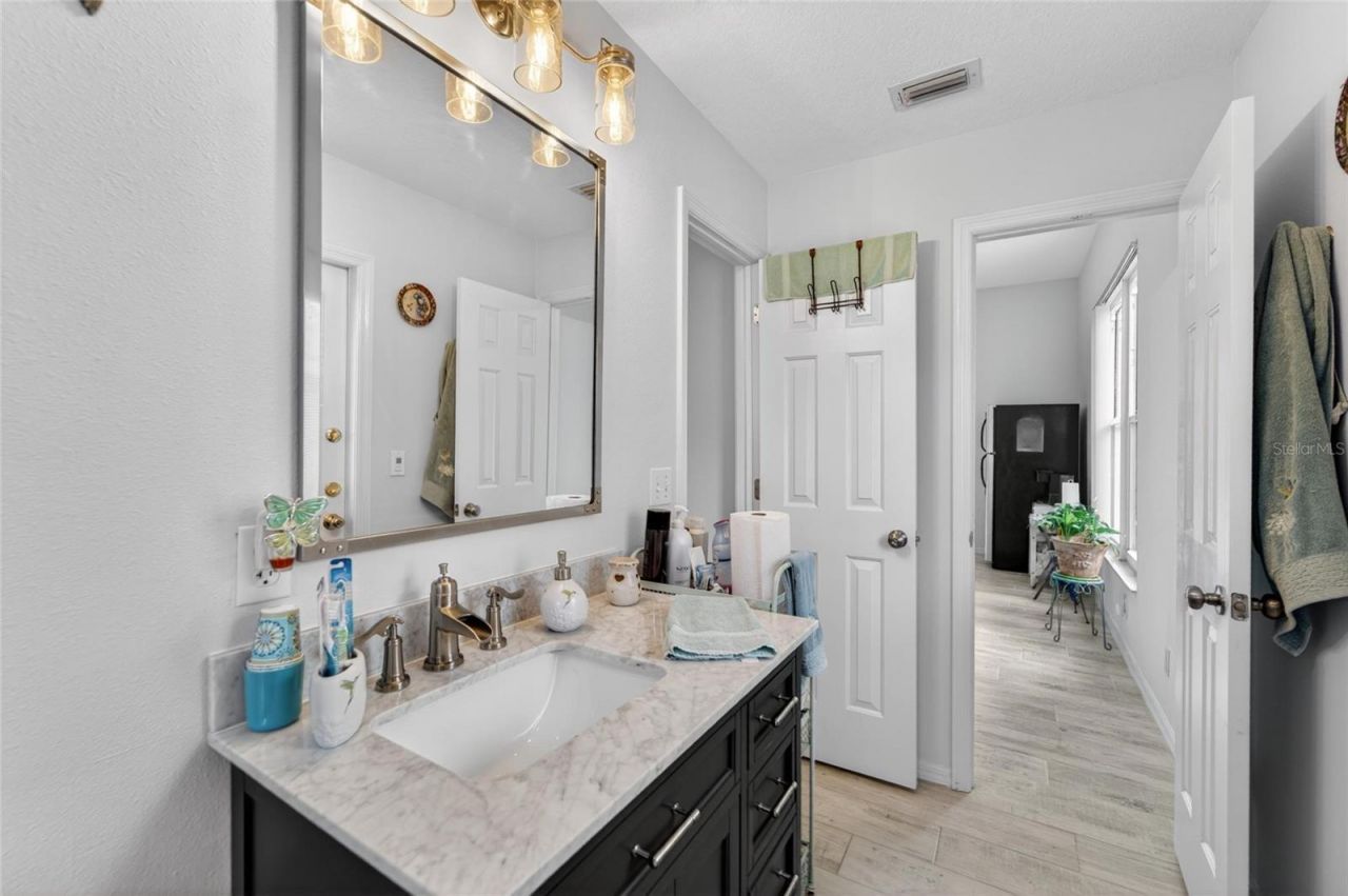 2819 Laurel Leaf Drive, Valrico, FL 33594 Photo