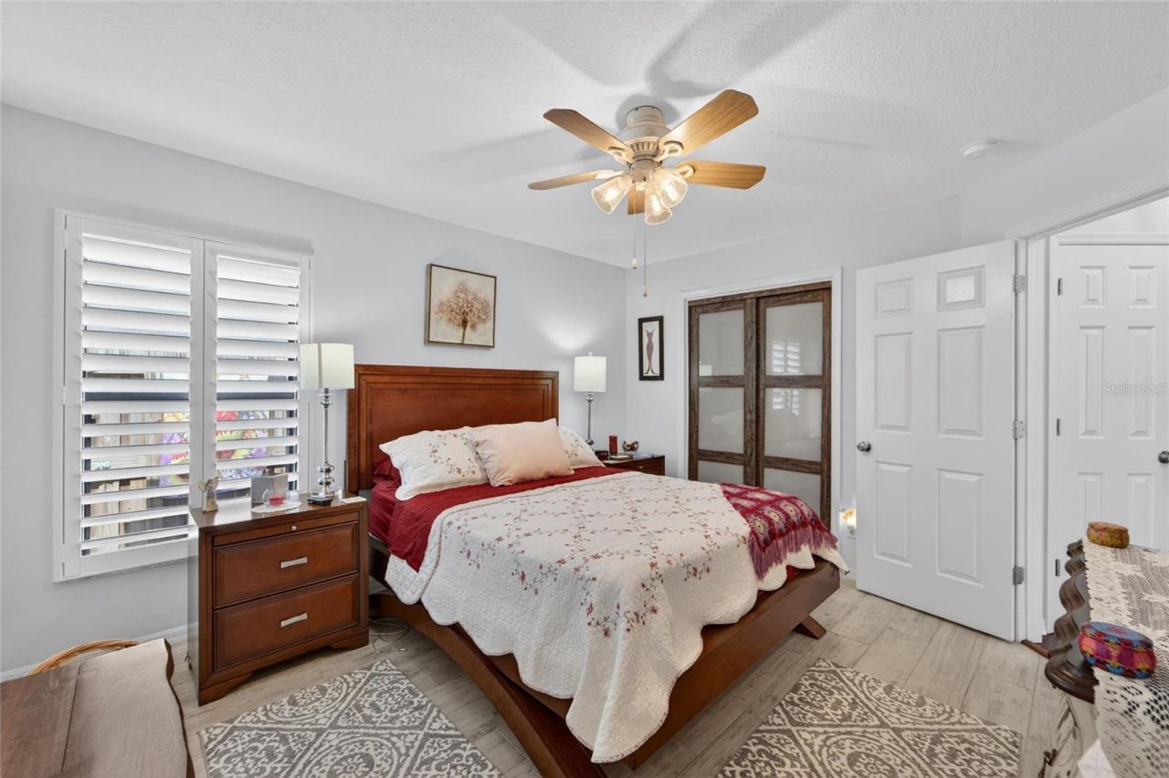 2819 Laurel Leaf Drive, Valrico, FL 33594 Photo