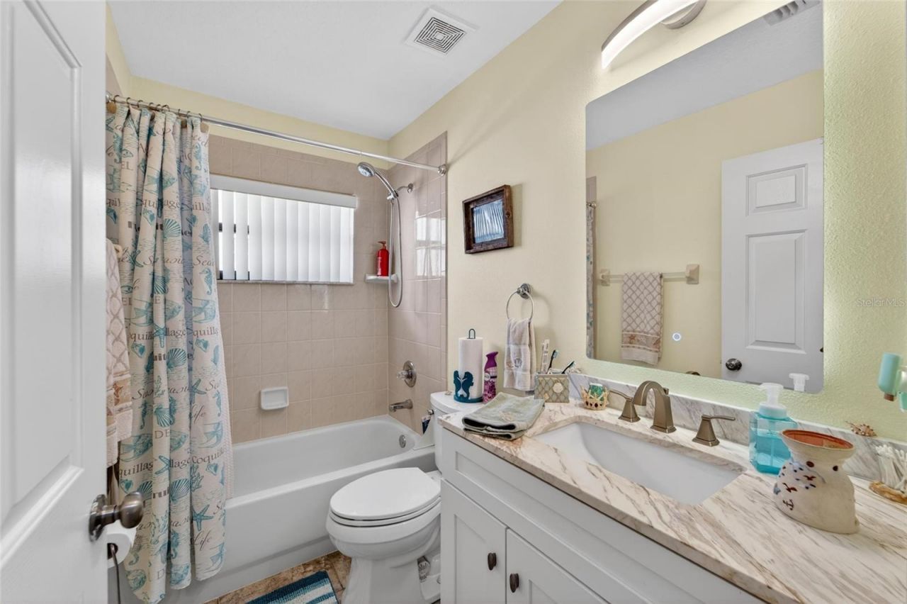 2819 Laurel Leaf Drive, Valrico, FL 33594 Photo