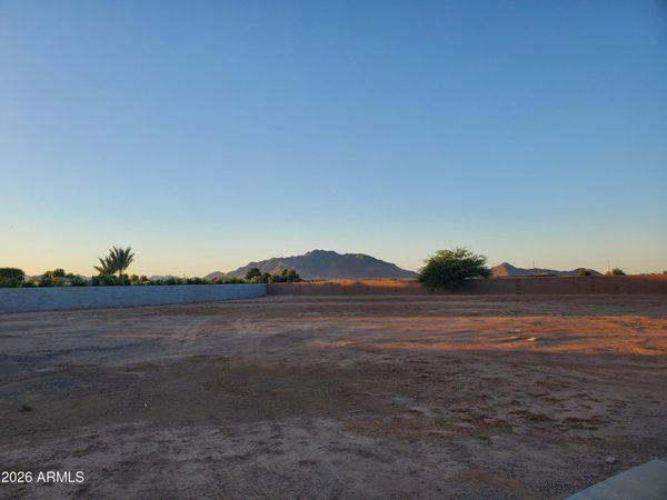 6259 S BRETT Court, Unit 11, Gilbert, AZ 85298