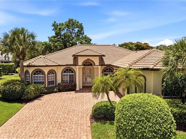 3951 Ruxton RD , NAPLES, FL 34116