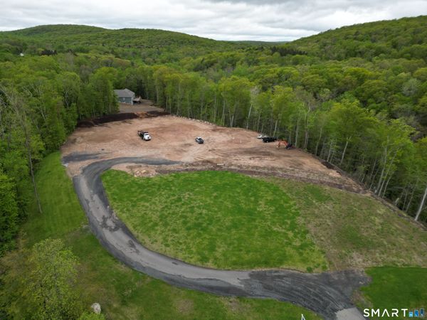 1143 & 1145 Saybrook , Haddam, CT 06438