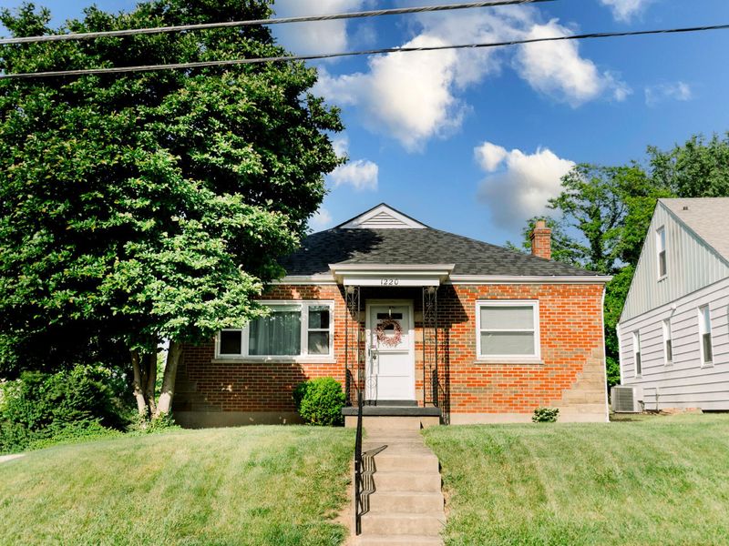 1220 Alexandria Pike, Fort Thomas, KY 41075 Photo 1