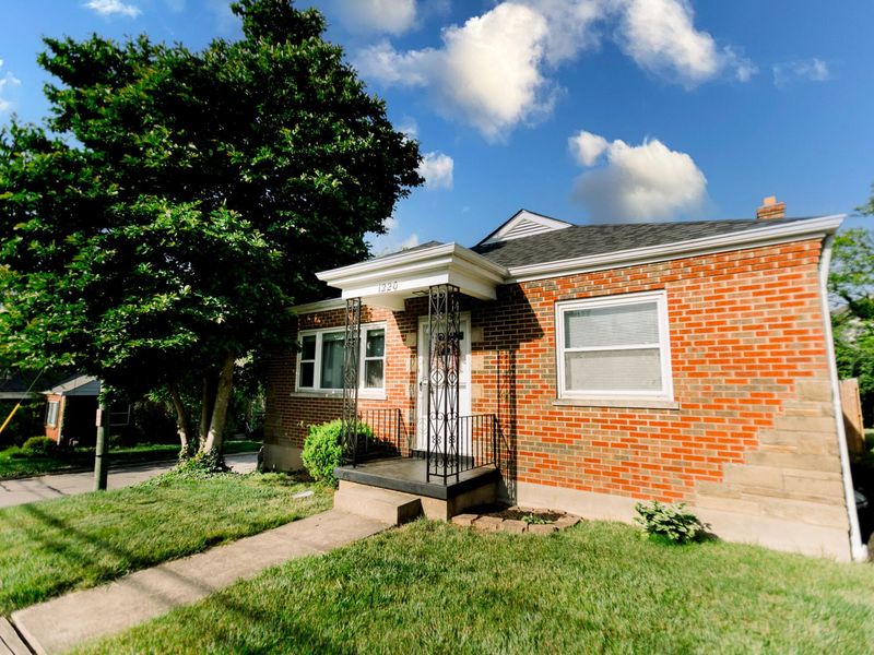 1220 Alexandria Pike, Fort Thomas, KY 41075 Photo 2