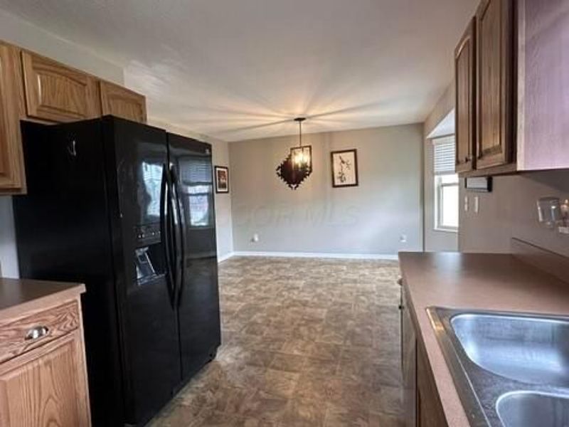 40 W Twin Maple Avenue , Lithopolis, OH 43136 Photo 14