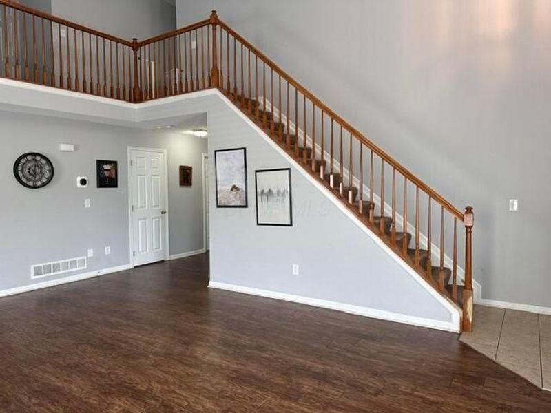 40 W Twin Maple Avenue , Lithopolis, OH 43136 Photo 4