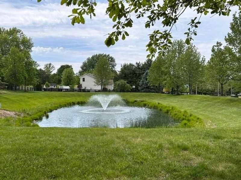 40 W Twin Maple Avenue , Lithopolis, OH 43136 Photo 45
