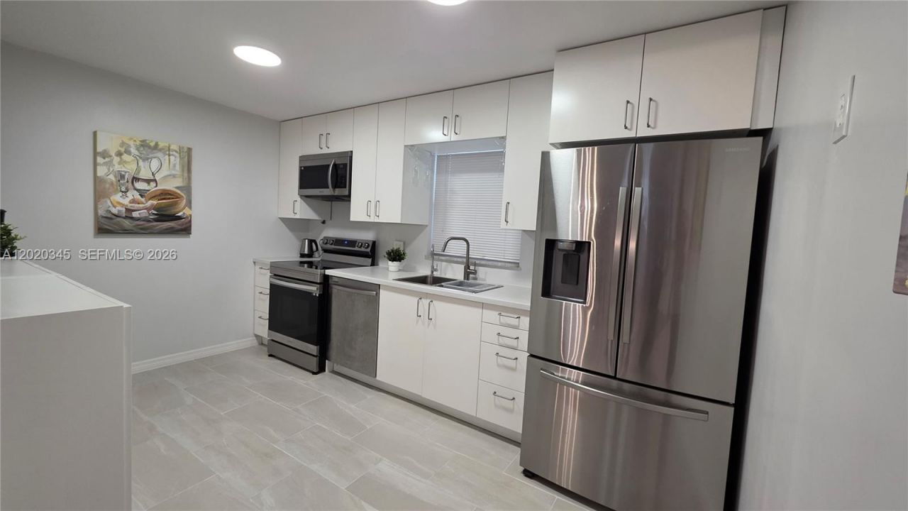 3360 Spanish Moss Ter, Unit 104, Lauderhill, FL 33319 Photo