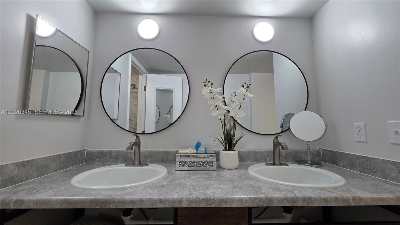 3360 Spanish Moss Ter, Unit 104, Lauderhill, FL 33319 Photo