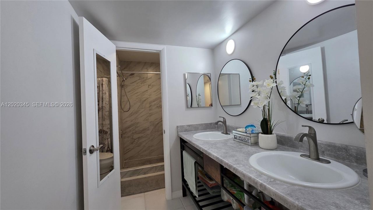 3360 Spanish Moss Ter, Unit 104, Lauderhill, FL 33319 Photo
