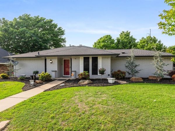 105 Pueblo Circle , Waxahachie, TX 75165