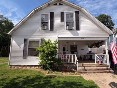 311 W High Street, Mt Sterling, KY 40353