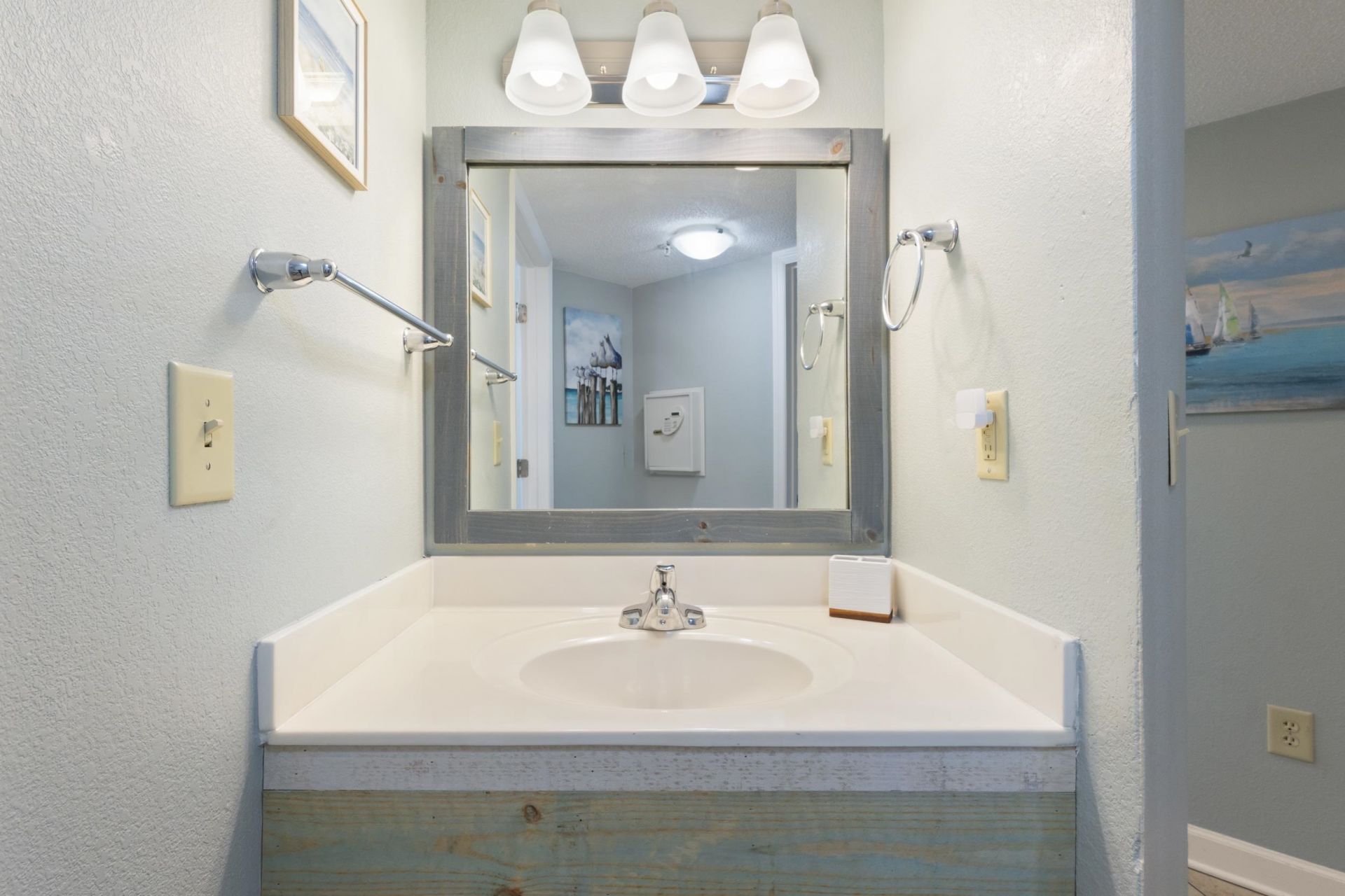 2501 South Ocean Blvd. Photo 17