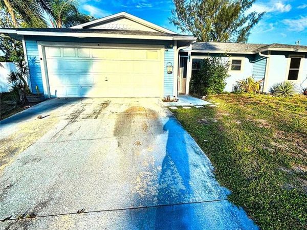 2923 SW 11TH COURT , CAPE CORAL, FL 33914