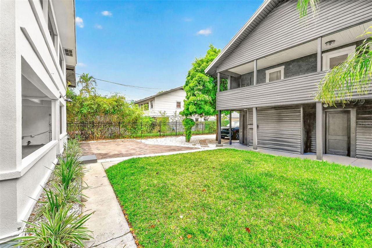925 16th Avenue N, Saint Petersburg, FL 33704 Photo
