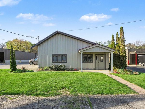 272 E 26th Street, Unit 1, Holland, MI 49423