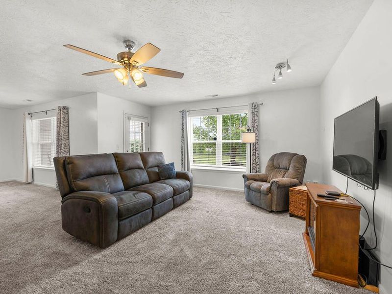 333 Maiden Court, Unit 1, Walton, KY 41094 Photo 3