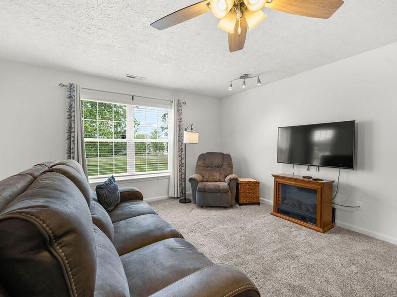 333 Maiden Court, Unit 1, Walton, KY 41094 Photo 4