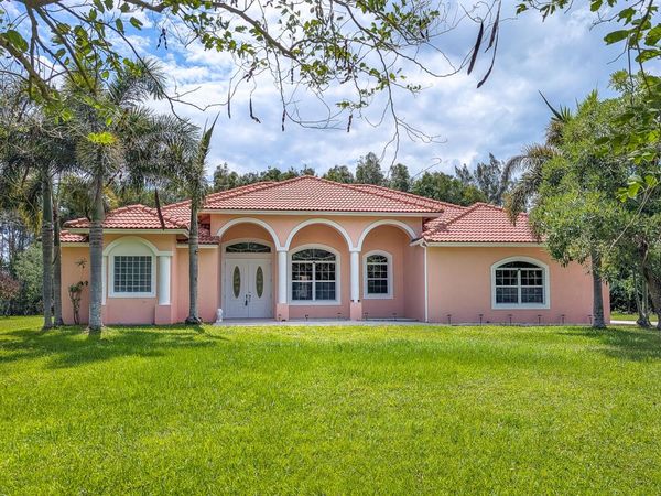 15137 85th Avenue N, Palm Beach Gardens, FL 33418