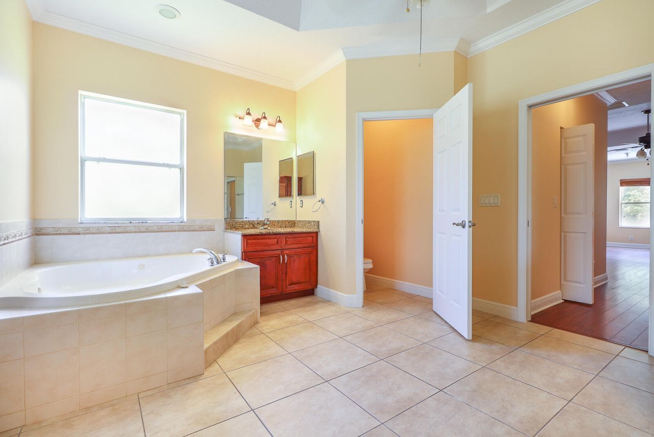 15137 85th Avenue N, Palm Beach Gardens, FL 33418 Photo