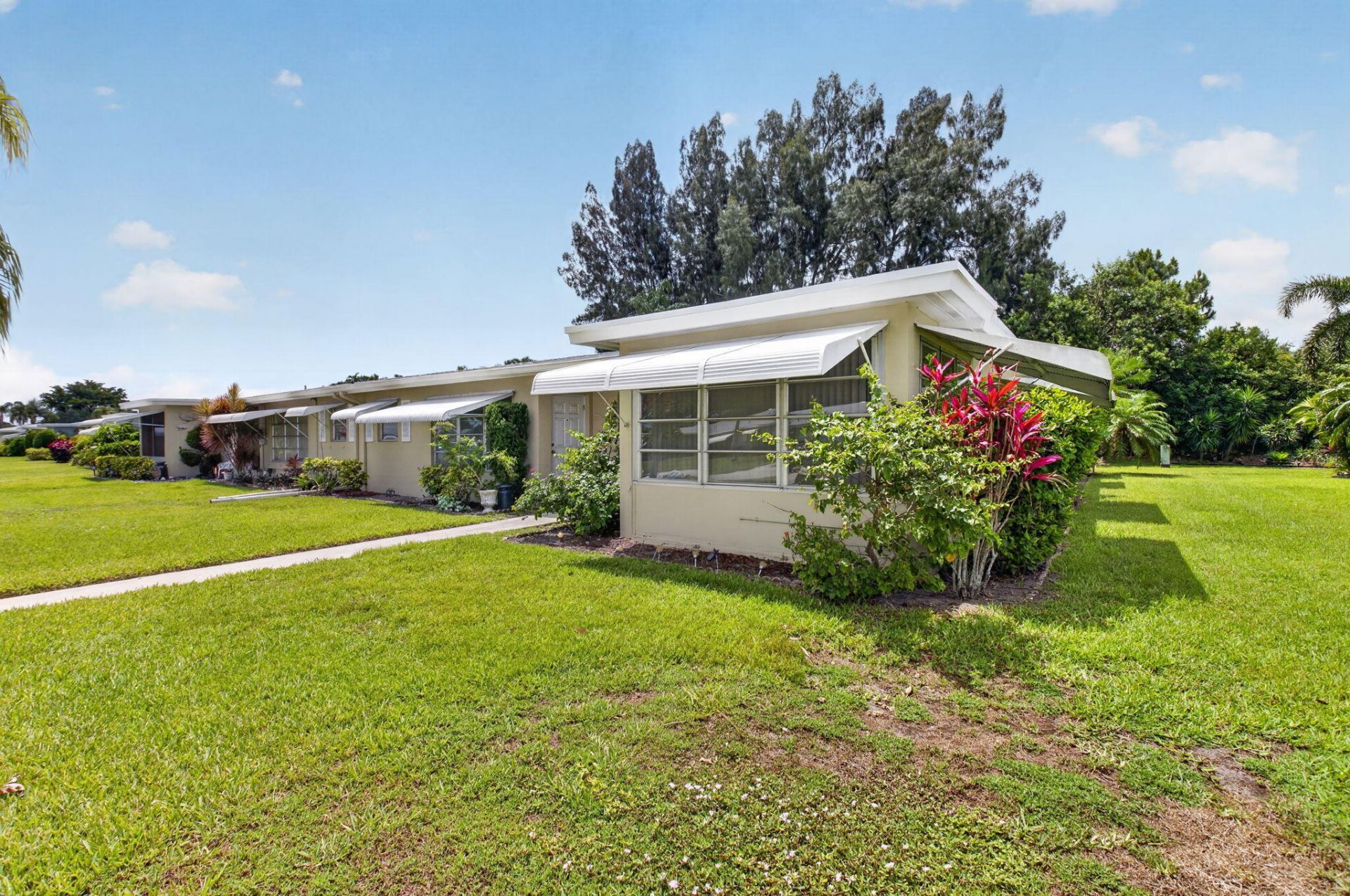 172 High Point Terrace W, Unit D, Delray Beach, FL 33445 Photo