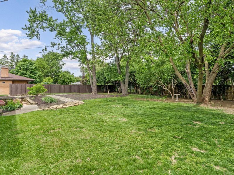 2740 Sonata Drive, Columbus, OH 43209 Photo 52