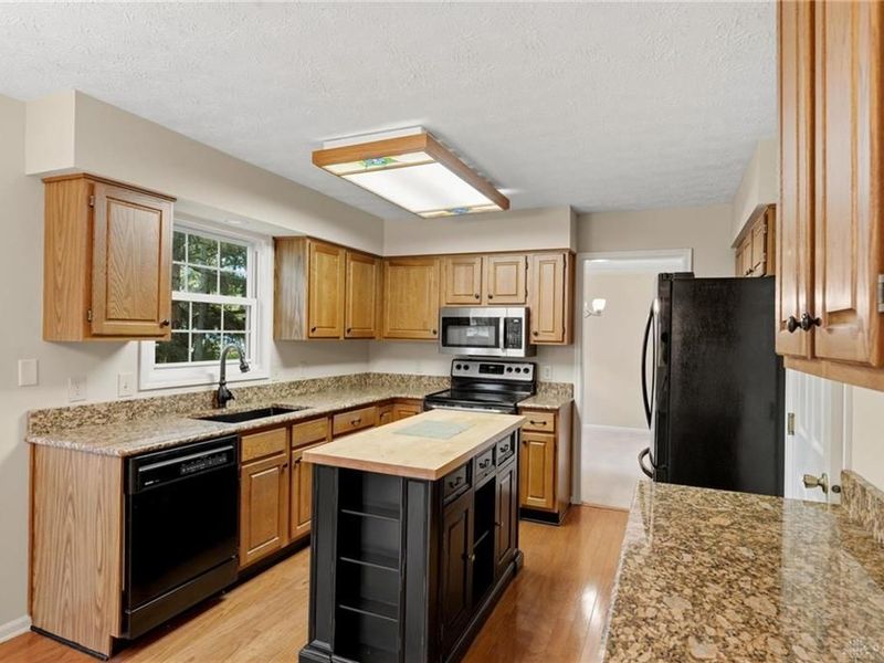 737 Wayfield Court, Beavercreek, OH 45430 Photo 19